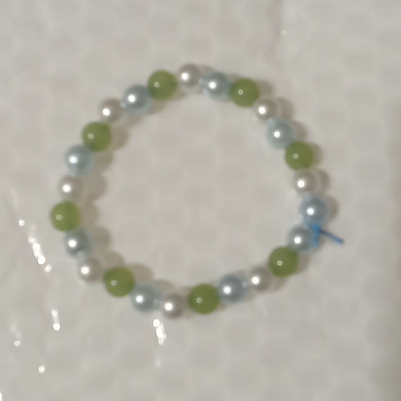 Winter Breeze - Picture 2 of 4